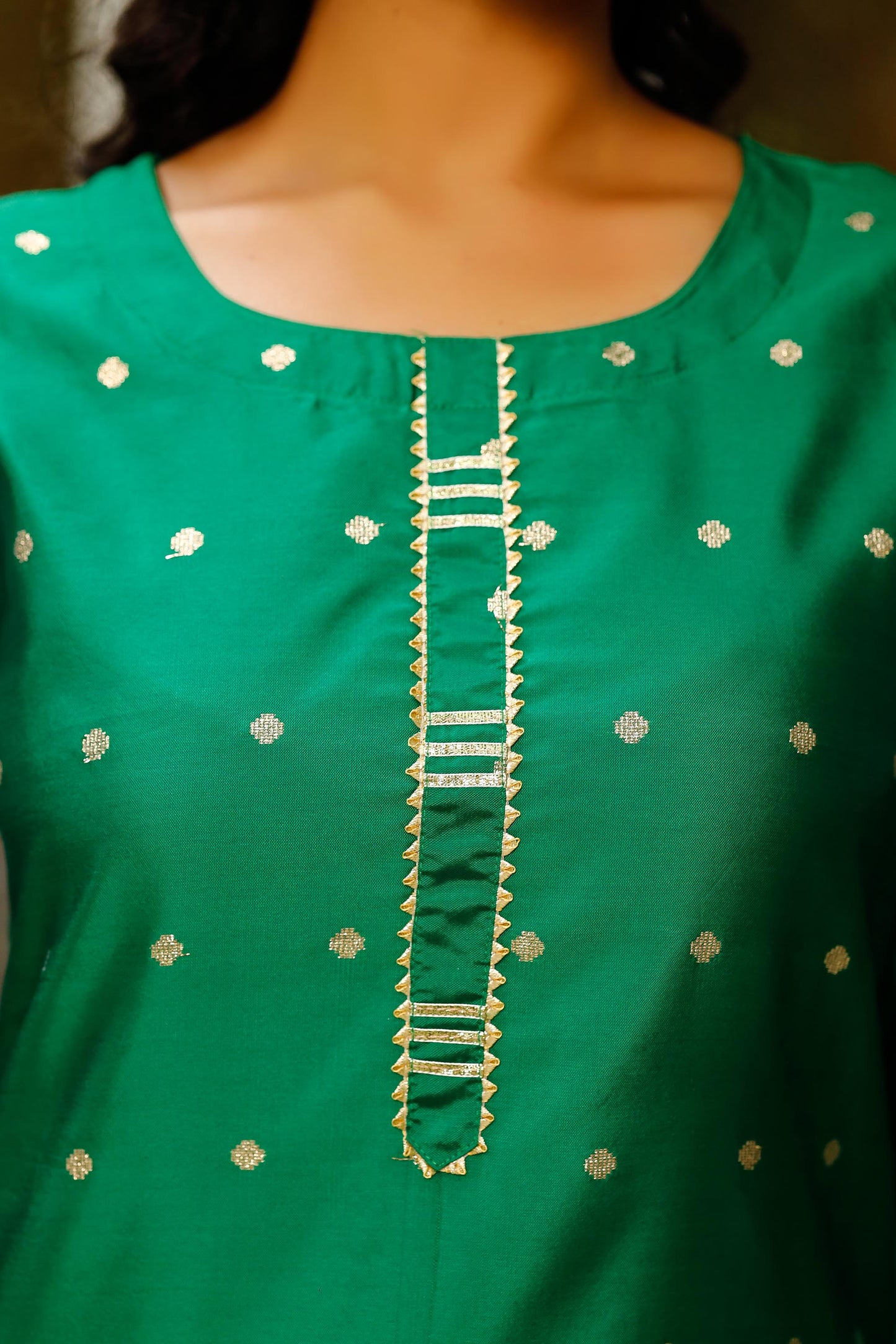 Women's Art Silk Polka Dot Straight Kurta Set - Light Green