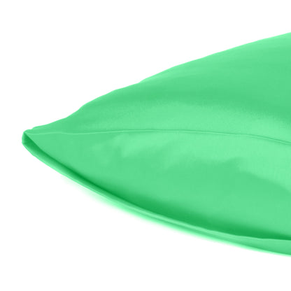 Luxury Soft Plain Satin Silk Pillowcases in Set of 2 - Poison Green