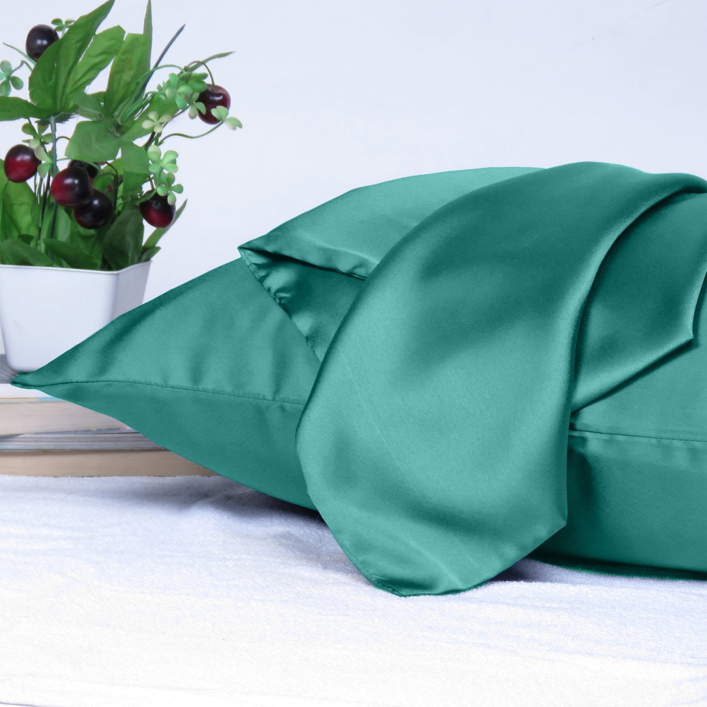 Luxury Soft Plain Satin Silk Pillowcases in Set of 2 - Teal